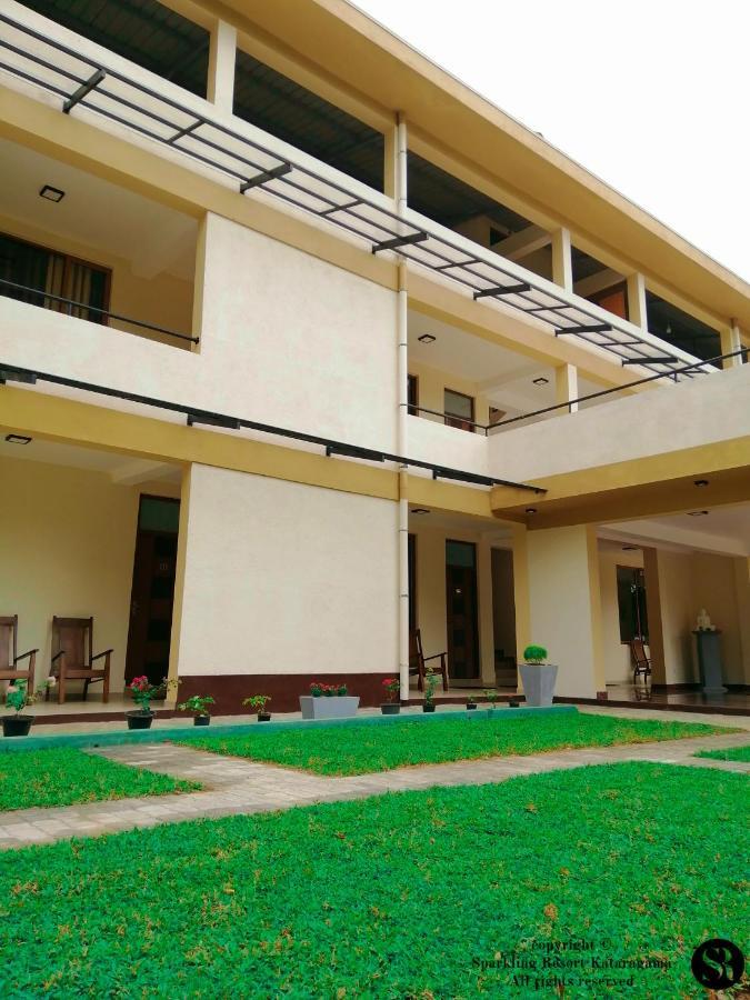 Sparkling Resort Kataragama Exterior photo